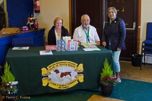 Candid pics from around the ring